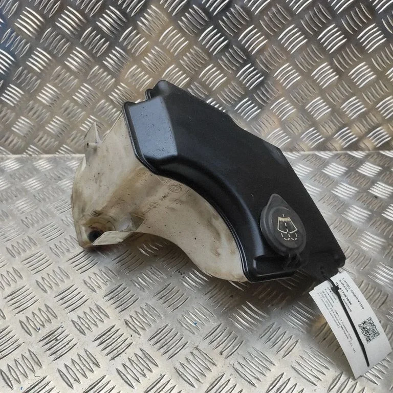 Windshield washer fluid reservoir/tank – BMW Z4 E85 E86 (2002-2008)