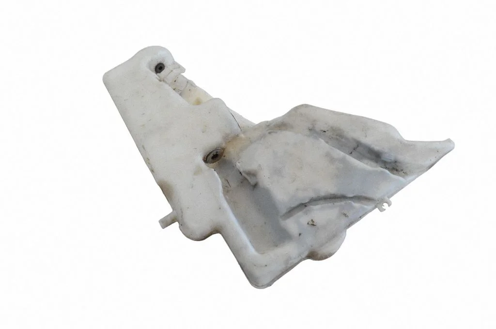 Logu mazgāšanas šķidruma tvertne 8T0955453C
