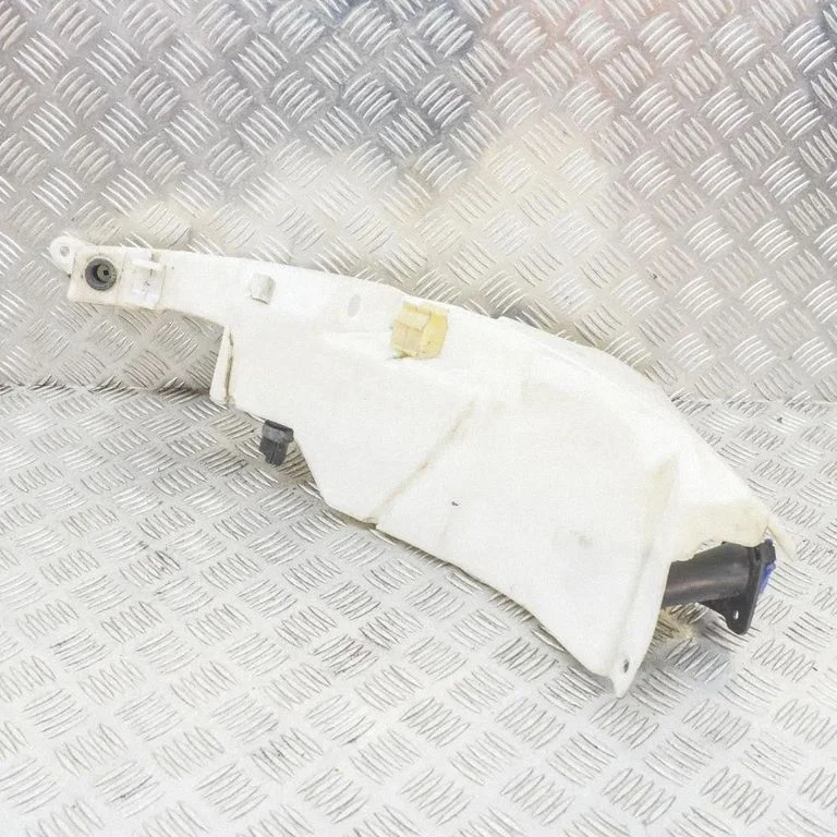 Zbiorniczek spryskiwacza AW9317B613BC