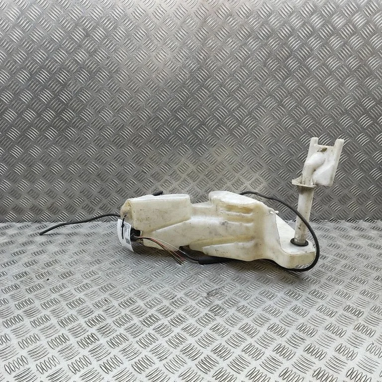 Klaasipesuvedeliku paak 5W9317B613B