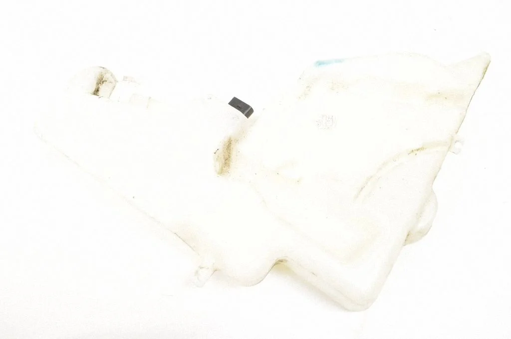 Windshield washer fluid reservoir/tank – Audi A4 Allroad B8 (2008-2016)