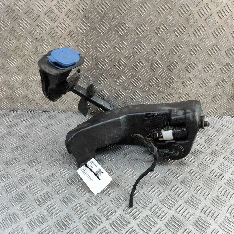Zbiorniczek spryskiwacza A2058690820