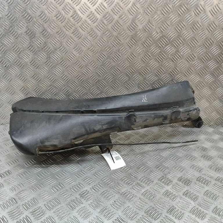 Windshield washer fluid reservoir/tank 99652870100