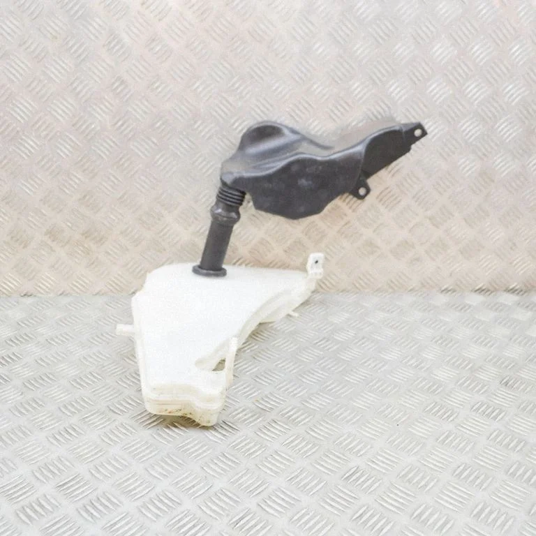 Windshield washer fluid reservoir/tank – Audi A6 S6 C7 4G (2011-2018)