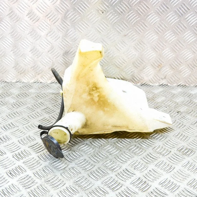 Logu mazgāšanas šķidruma tvertne 22143308