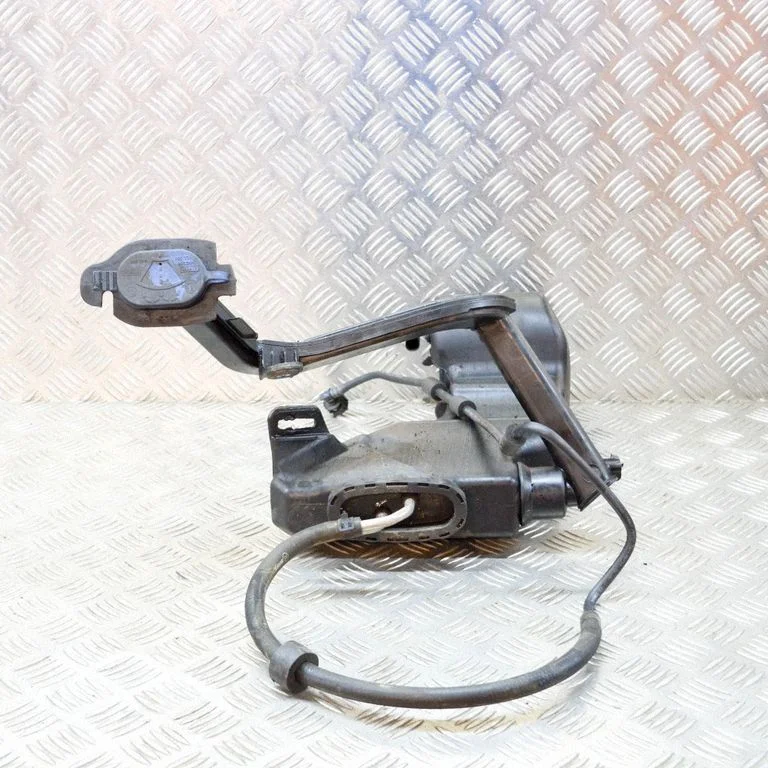 Windshield washer fluid reservoir/tank A2058600164