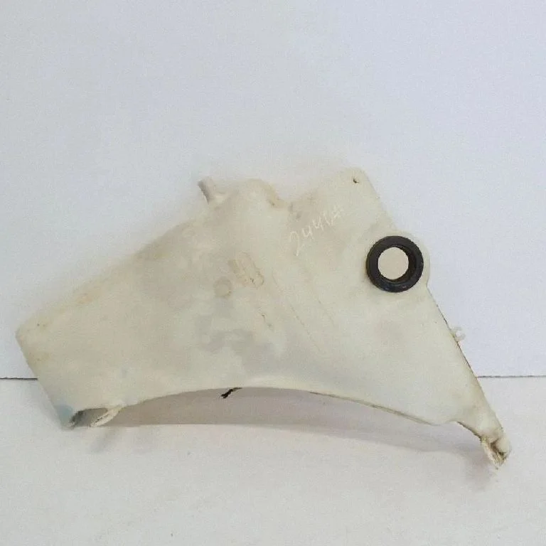 Windshield washer fluid reservoir/tank – Audi A5 Sportback 8TA (2009-2016)