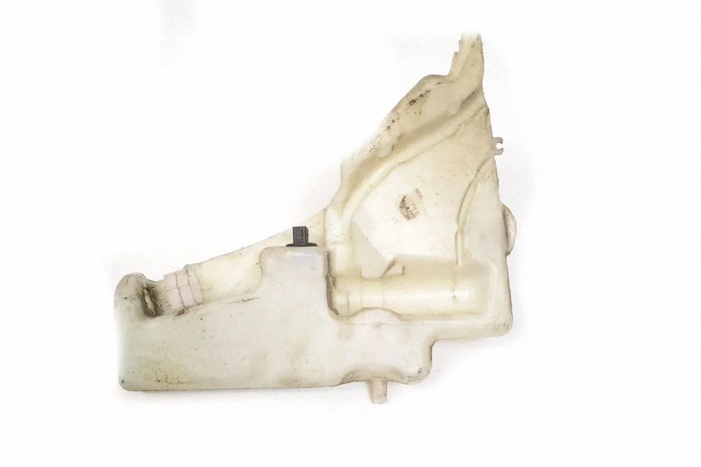 Windshield washer fluid reservoir/tank – Audi A4 S4 B7 8E 8H (2005-2008)