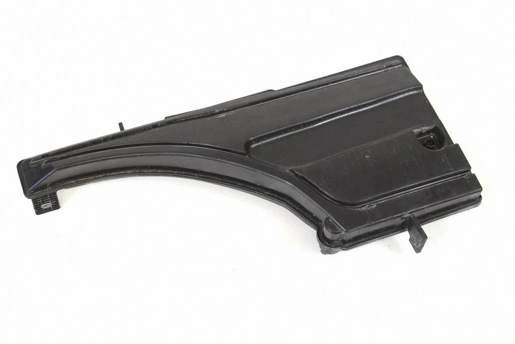 Windshield washer fluid reservoir/tank 670034637