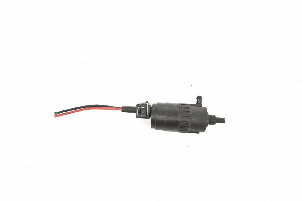 Windscreen/windshield washer pump D283220