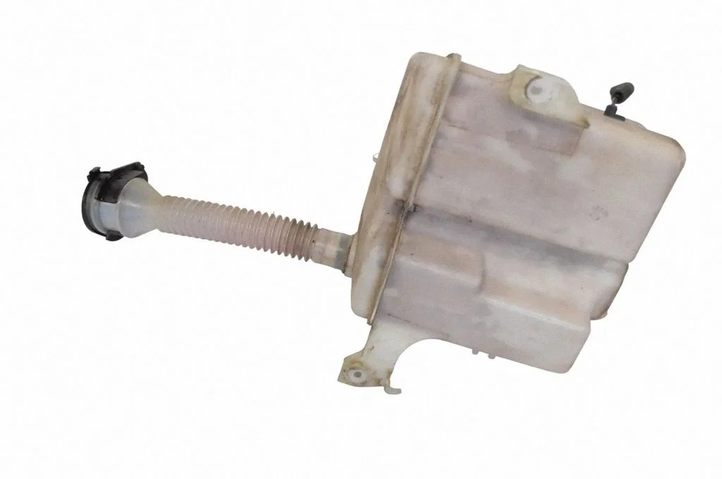 Windshield washer fluid reservoir/tank – Lexus GS 300 350 430 450H (2005-2012)
