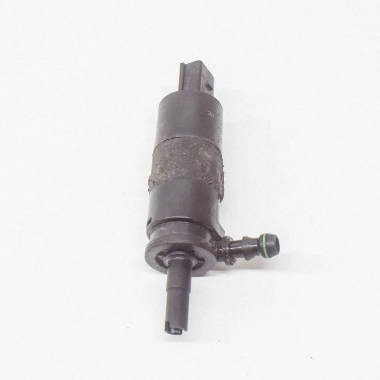 Pompka spryskiwacza szyb 3B7955681