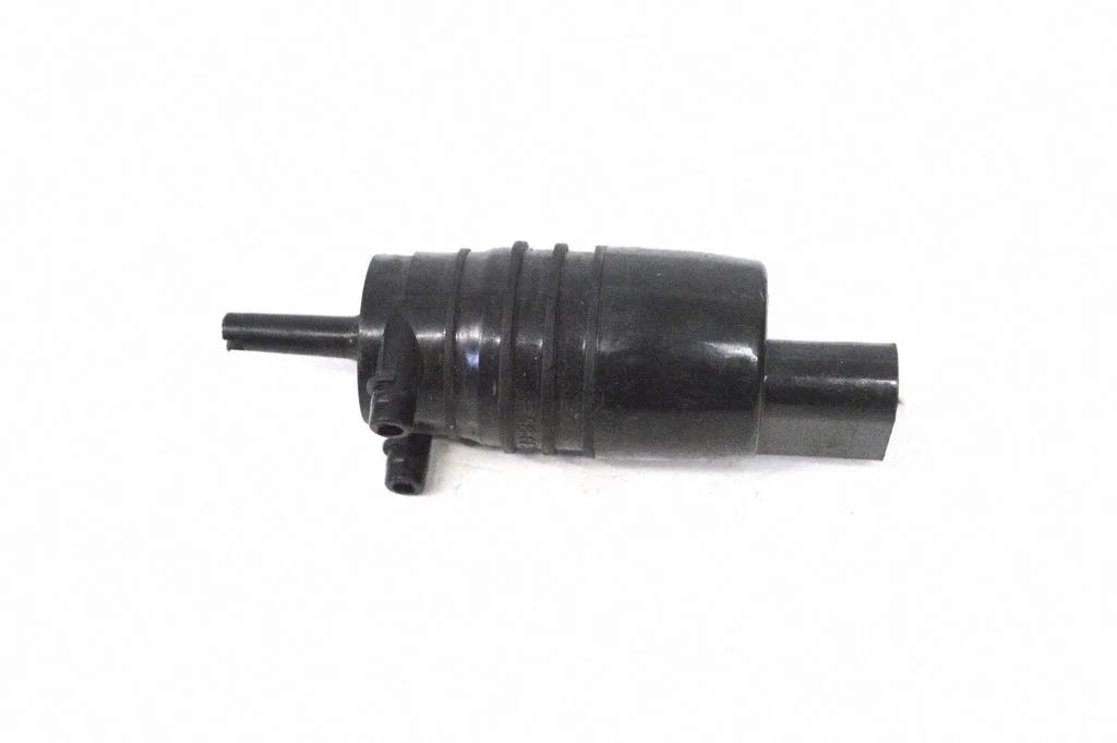 Windscreen/windshield washer pump – BMW 4 Series F36 Gran coupe (2017-)