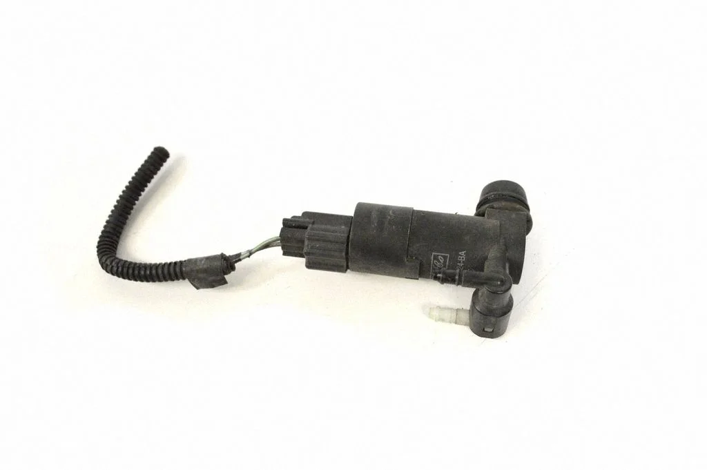 Pompka spryskiwacza szyb BV6117K624BA
