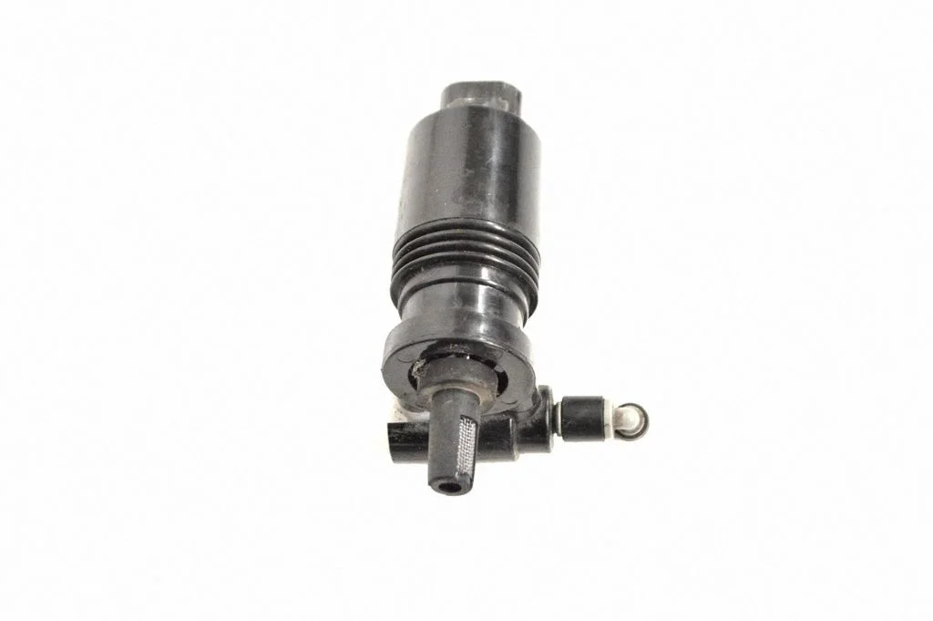 Klaasipesuvedeliku pump (klaaside) – Mini Cooper Countryman R60 (2011-2016)