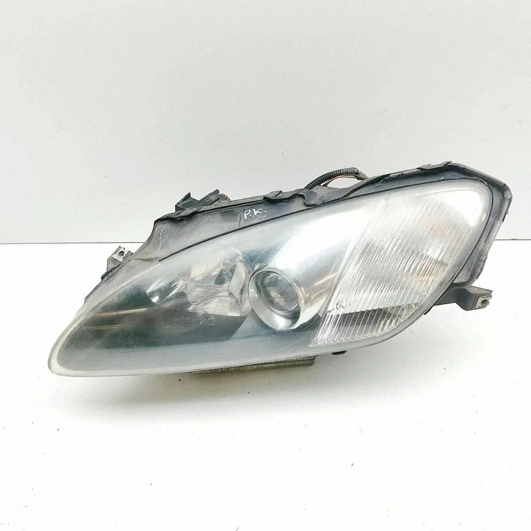 Priekšējais lukturis 33151S2AA02