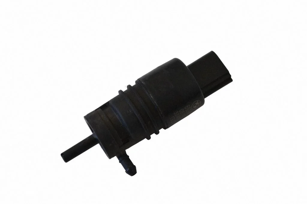 Headlight washer pump – BMW 6 Series F12 F13 (2010-2018)