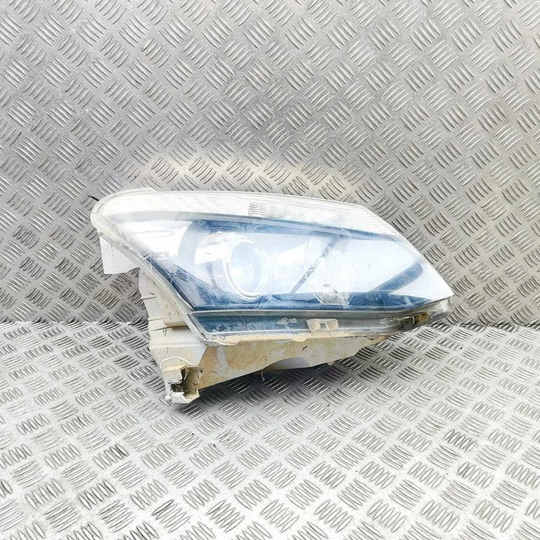 Reflektor 8981253827