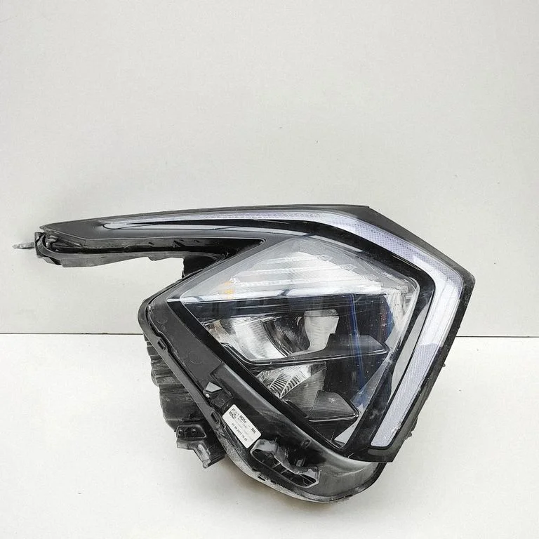 Reflektor 92102R2000
