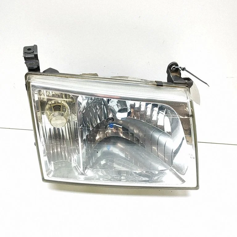 Headlight/headlamp 8101060050