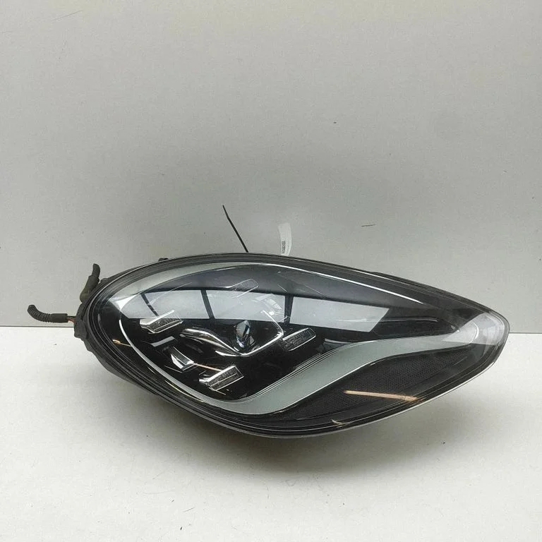 Reflektor 7PP941572A