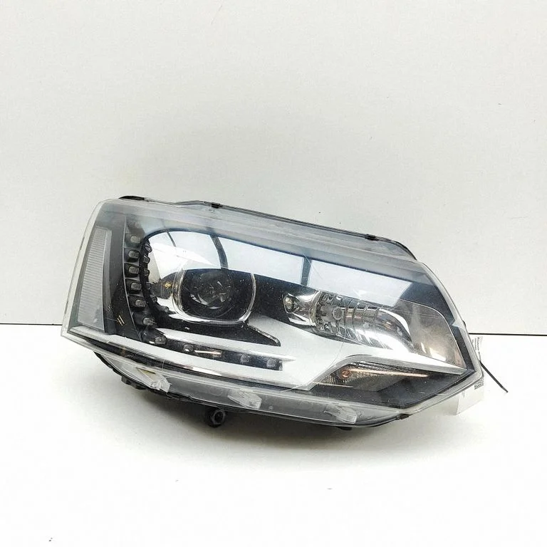 Headlight/headlamp – Volkswagen Transporter - Caravelle T5 (2003-2015)