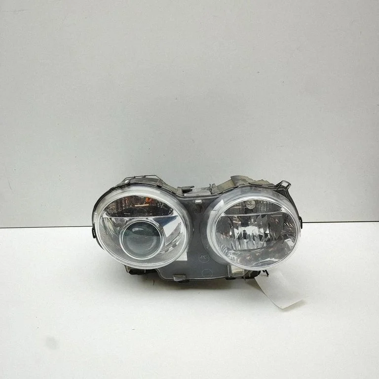 Headlight/headlamp – Jaguar XJ X350 (2003-2009)