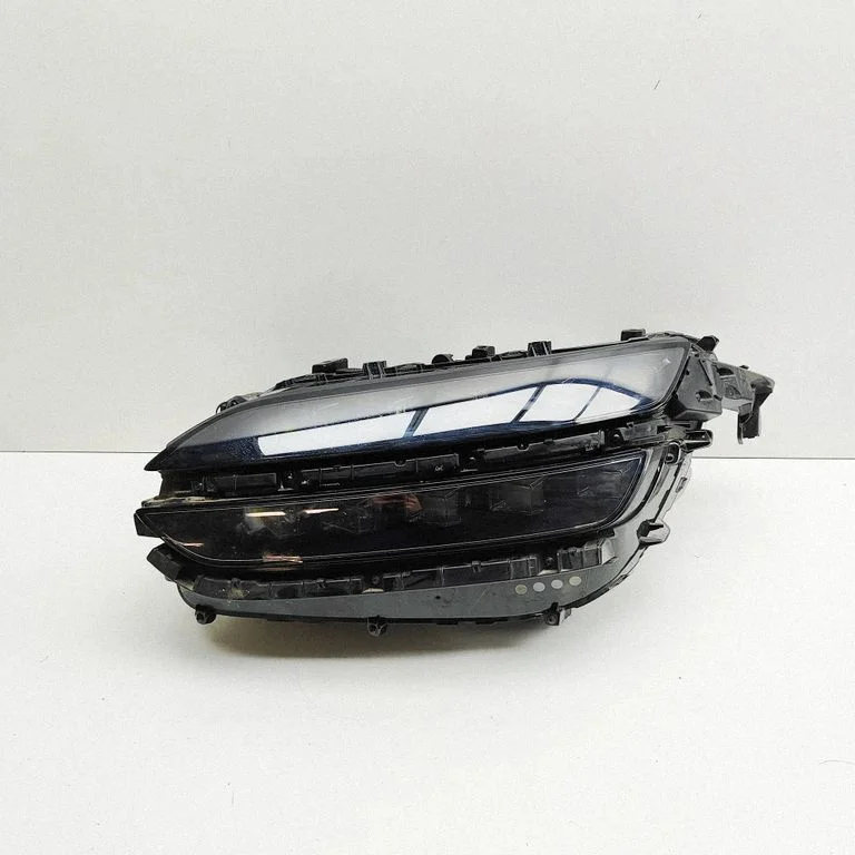 Esituli 92101CU100