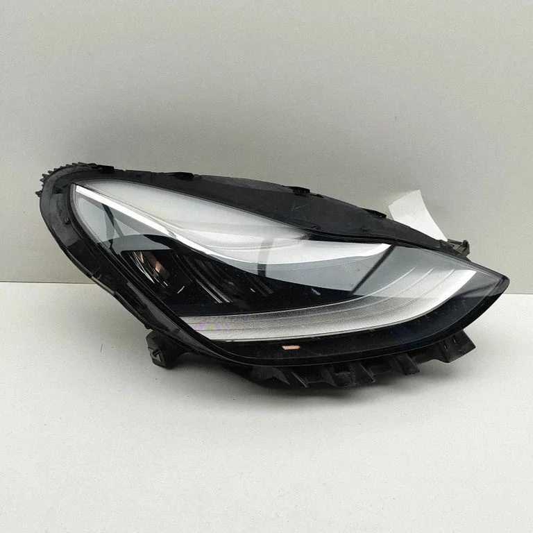 Headlight/headlamp 107738000B