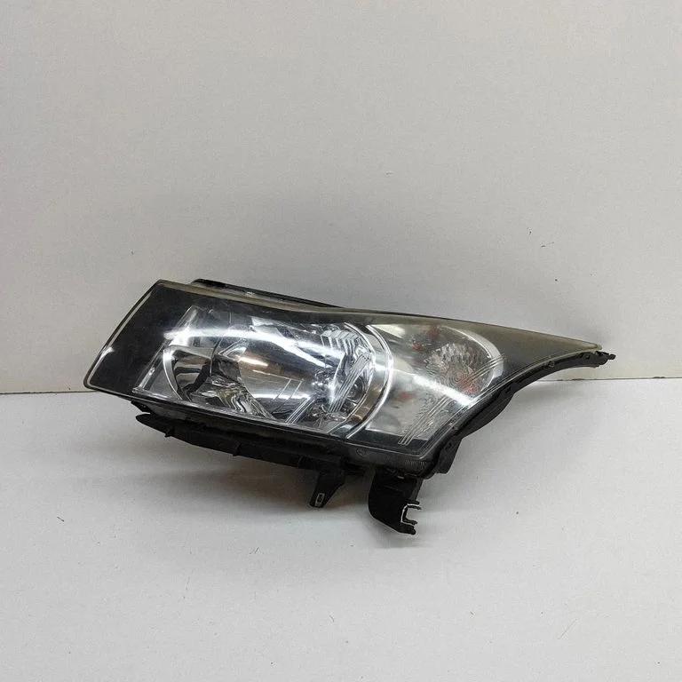 Headlight/headlamp – Chevrolet Cruze (2009-2016)