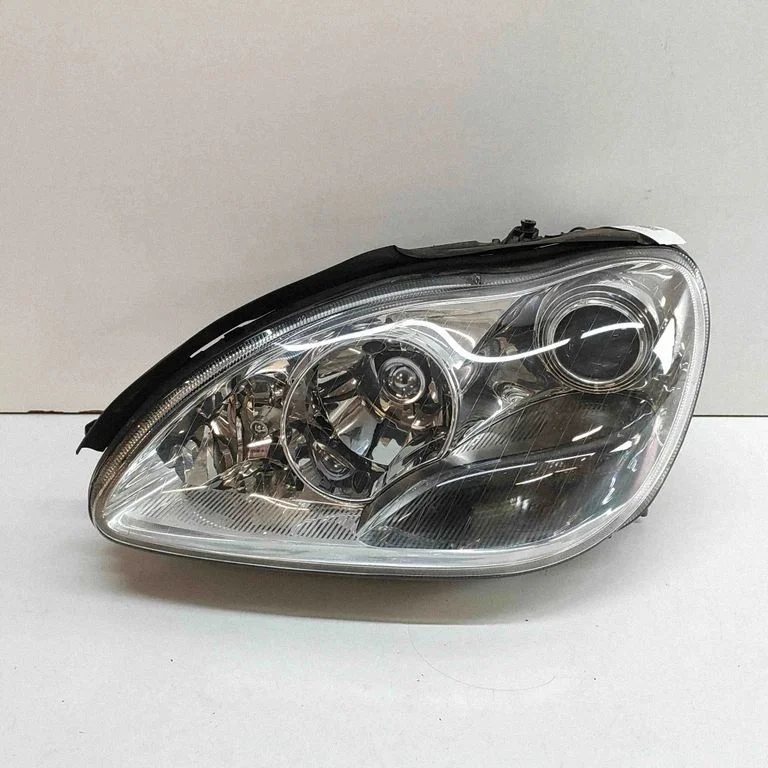 Priekšējais lukturis 0301178273