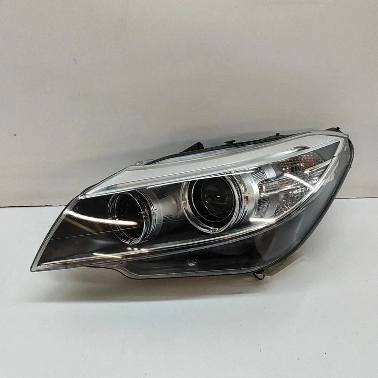 Headlight/headlamp 1LL011280