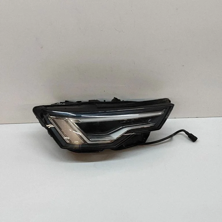 Esituli 4K0941040F – Audi A6 C7 (2011-)