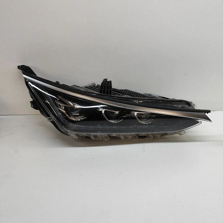 Headlight/headlamp STE4121020C