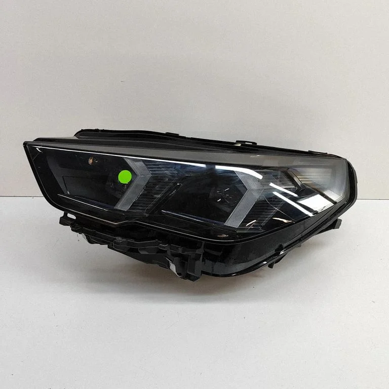 Headlight/headlamp 5A77ED1