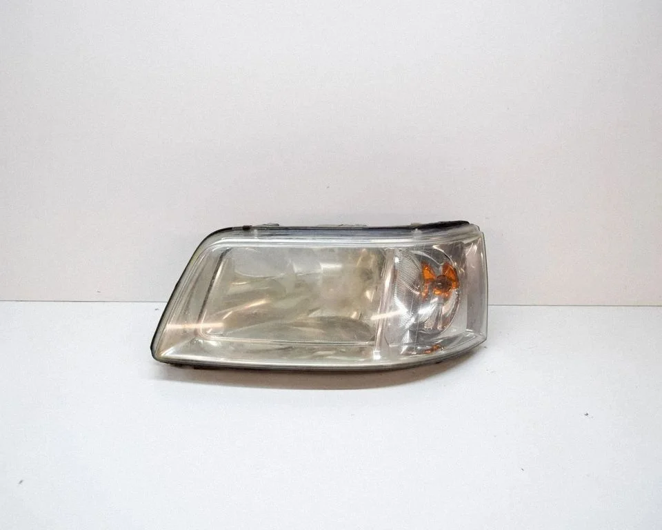 Headlight/headlamp – Volkswagen Transporter - Caravelle T5 (2003-2015)