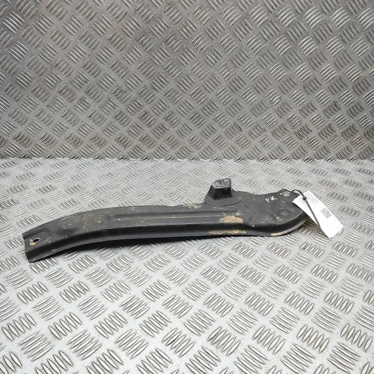 Headlight/headlamp mounting bracket SC2EM5301570