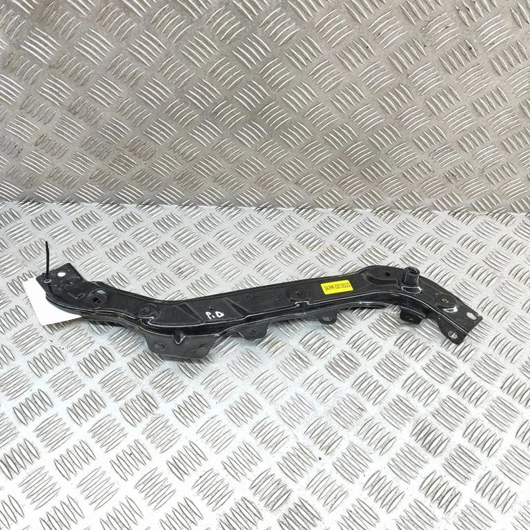 Headlight/headlamp mounting bracket SA3HK5301262UQ