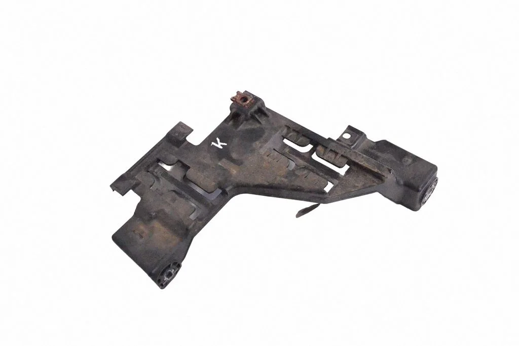 Headlight/headlamp mounting bracket 1000717075