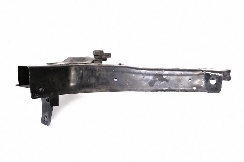Headlight/headlamp mounting bracket – left