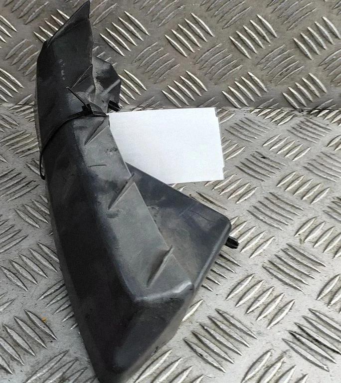 Headlight/headlamp mounting bracket BJ3217E762BB