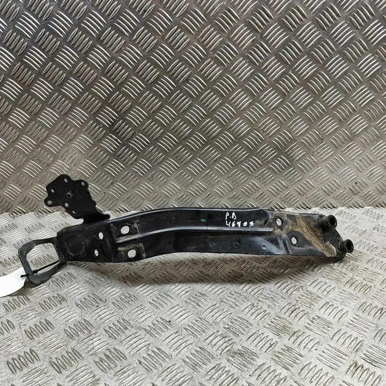 Headlight/headlamp mounting bracket 4M0805354A