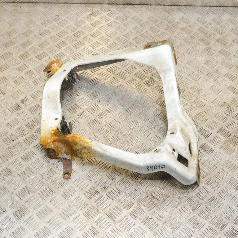 Headlight/headlamp mounting bracket – left