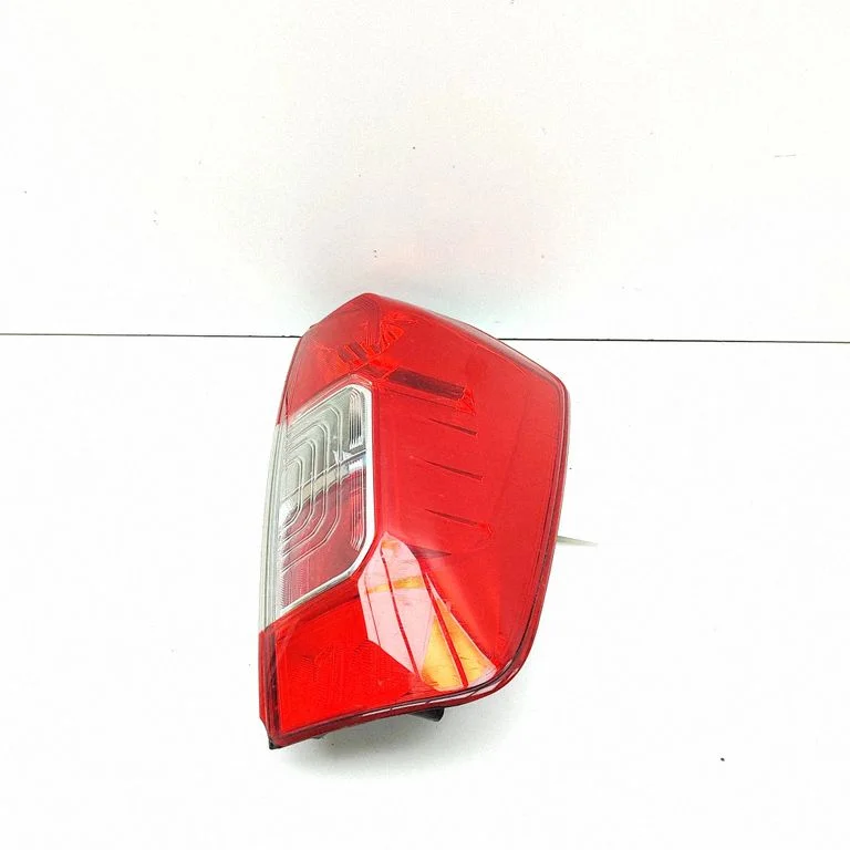Rear/tail lights 265504KJ0B