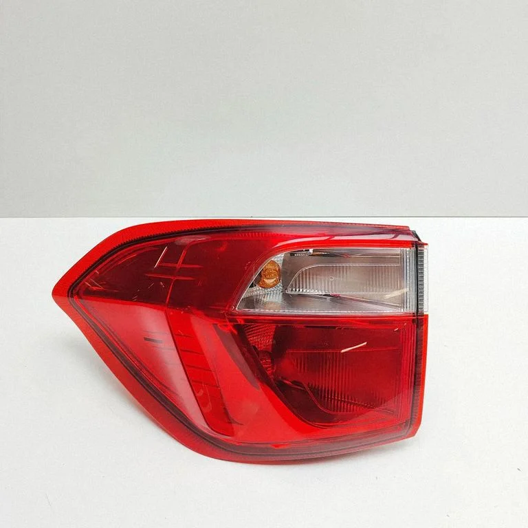 Lampa tylna w błotniku – Ford Ecosport (2013-2017)