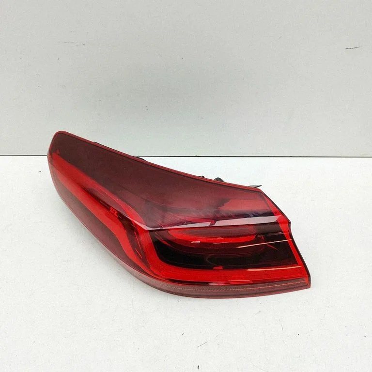 Tagatuli keres 92401J7300 – KIA Xceed (2019-)
