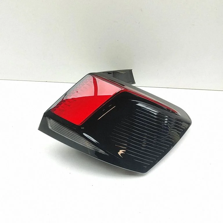 Rear/tail lights – Peugeot 3008 III (2023-)