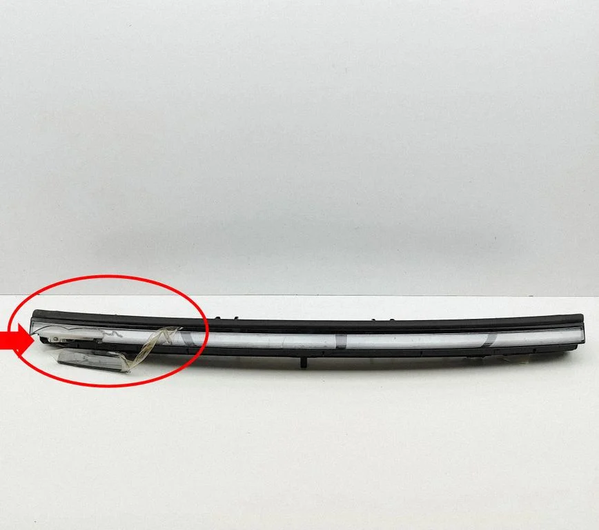 Rear/tail lights – Tesla Model Y (2020-)