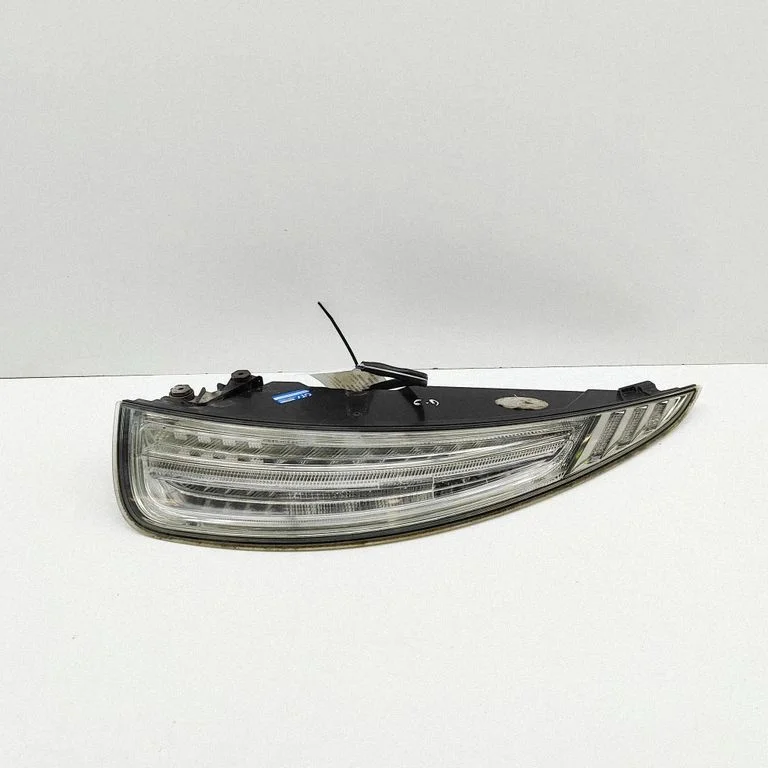 Rear/tail lights 99163198600