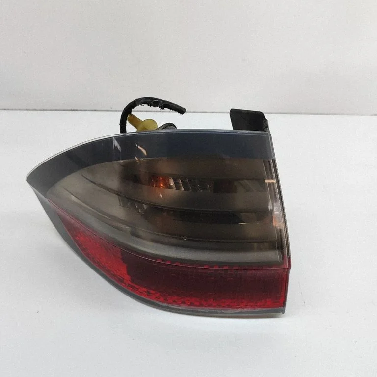 Tagatuli keres 6M2113405AJ